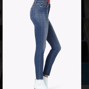 Joe’s jeans skinny ankle jeans